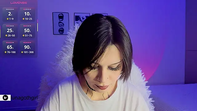 IamLuna2006 online show from April 2026 05:14:02 AM