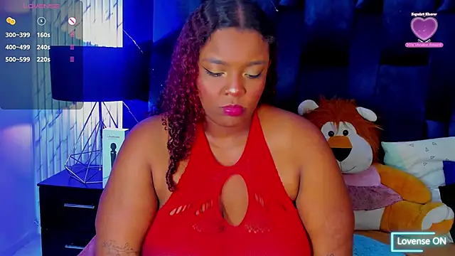 Alaia Gutierrez online show from October 2025 08:52:01 PM