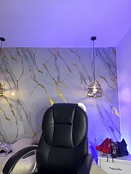 Scaarlettfox online show from March 2026 07:30:02 PM