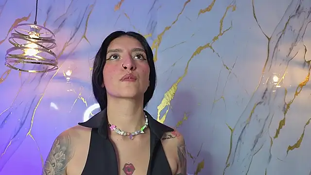 Scaarlettfox online show from March 2026 07:14:01 PM