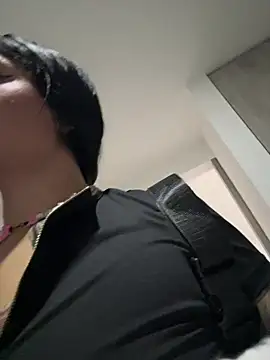 Scaarlettfox online show from April 2026 07:21:02 PM