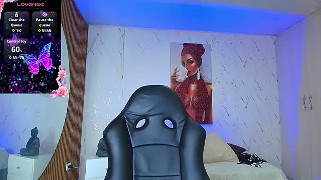 Scaarlettfox online show from October 2025 07:46:01 PM