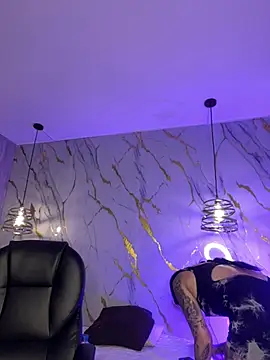 Scaarlettfox online show from February 2026 07:25:01 PM