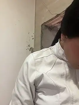 Scaarlettfox online show from January 2026 07:12:01 PM