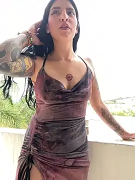 Scaarlettfox online show from March 2026 07:40:02 PM