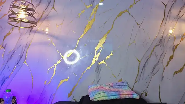 Scaarlettfox online show from March 2026 07:38:01 PM