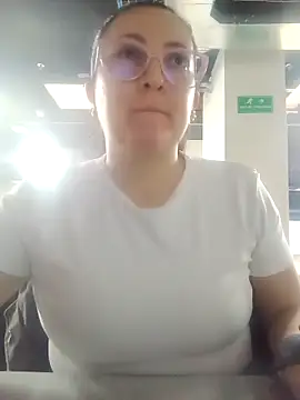 Romina693 online show from October 2025 06:15:01 AM