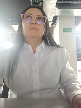 Romina693 online show from September 2025 07:08:01 AM