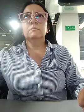 Romina693 online show from November 2025 06:13:01 AM