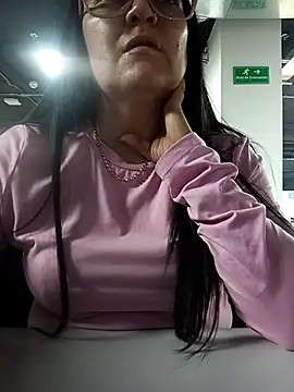 Romina693 online show from December 2025 06:03:01 AM