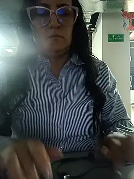 Romina693 online show from October 2025 05:40:02 AM