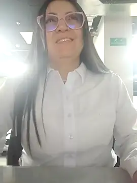 Romina693 online show from September 2025 06:47:02 AM