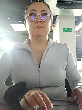 Romina693 online show from October 2025 06:15:01 AM