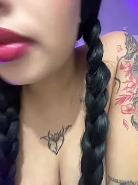 Snapshot of lucialauper_ chatting on November 2025 02:38:02 AM lucialauper online show from November 2025 02:38:02 AM