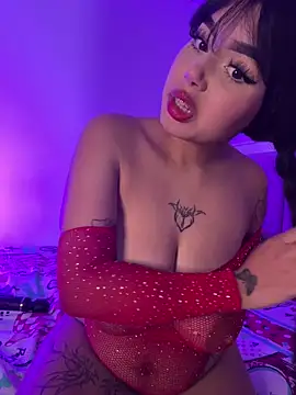 lucialauper  online show from March 2026 11:54:02 PM