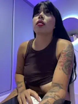 lucialauper  online show from June 2026 12:59:02 AM