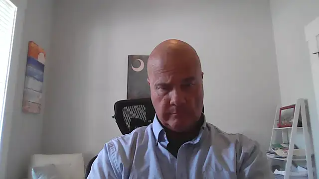 cyclone1212 online show from May 2026 06:59:01 PM