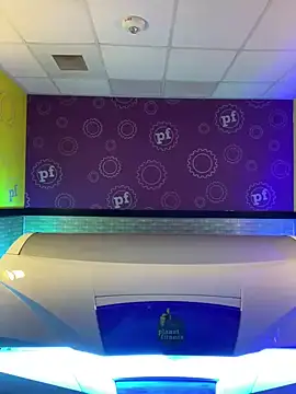 cyclone1212 online show from April 2026 02:29:02 PM