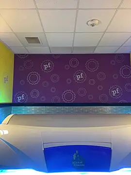 cyclone1212 online show from April 2026 12:08:01 PM