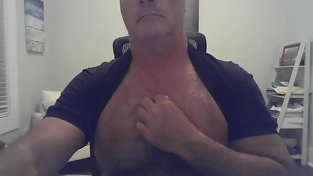 cyclone1212 online show from May 2026 09:21:02 AM