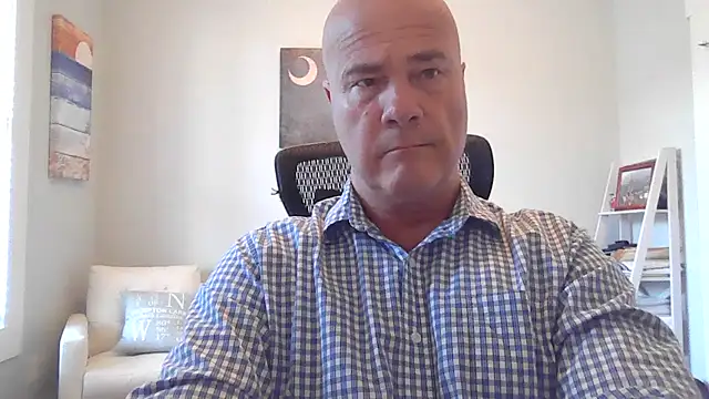 cyclone1212 online show from November 2025 08:57:02 PM