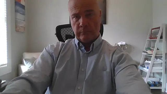 cyclone1212 online show from May 2026 01:09:01 PM