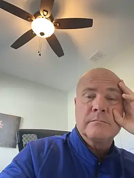 cyclone1212 online show from February 2026 06:04:02 PM