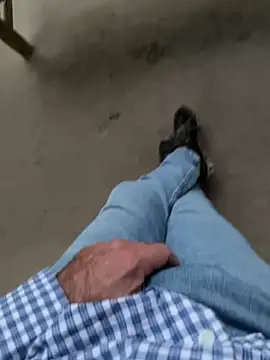 cyclone1212 online show from November 2025 11:54:01 AM