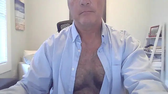 cyclone1212 online show from January 2026 10:25:02 PM