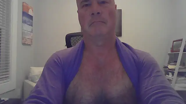 cyclone1212 online show from March 2026 10:11:02 AM