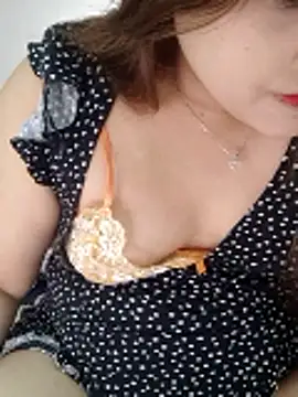 Sweetheart Claire online show from November 2025 12:33:02 AM