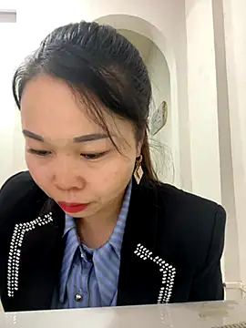 Snapshot of xlj4523 chatting on October 2025 08:57:02 AM xlj4523 online show from October 2025 08:57:02 AM