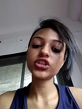 Your-Kitkat online show from October 2025 05:40:02 AM