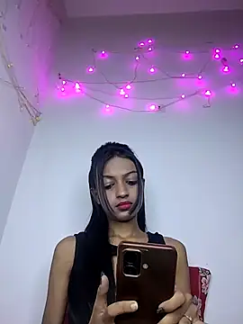 Your-Kitkat online show from December 2025 02:40:01 PM