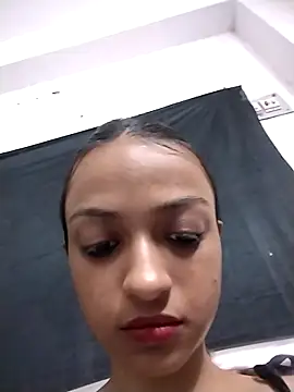 Your-Kitkat online show from September 2025 09:09:01 PM