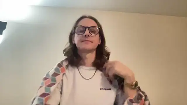 Snapshot of longdickelijah chatting on November 2025 11:43:02 PM longdickelijah online show from November 2025 11:43:02 PM