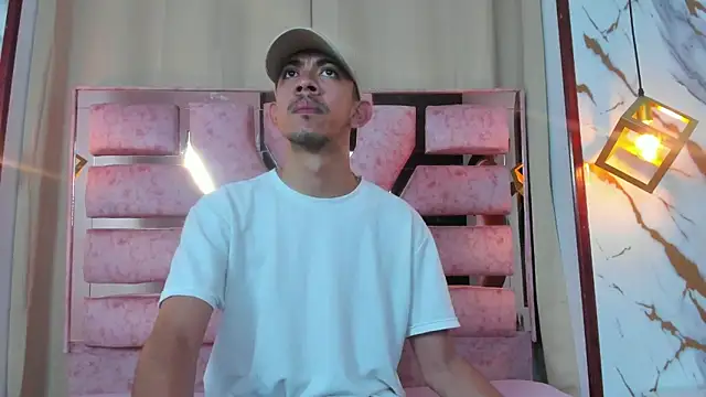 Snapshot of kameron_and_Nick chatting on November 2025 07:46:02 PM kameron and Nick online show from November 2025 07:46:02 PM