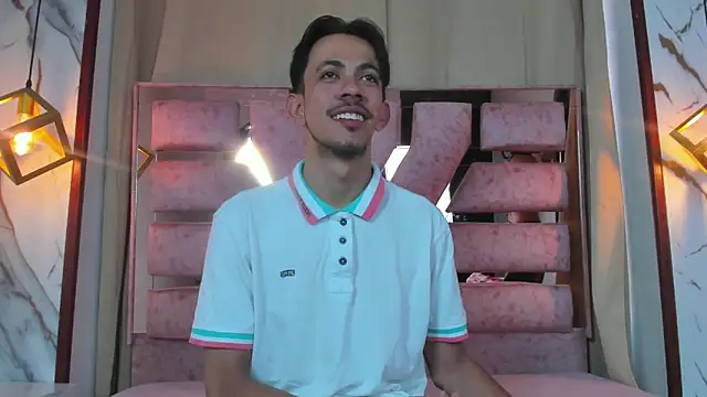 Snapshot of kameron_and_Nick chatting on November 2025 08:20:01 PM kameron and Nick online show from November 2025 08:20:01 PM