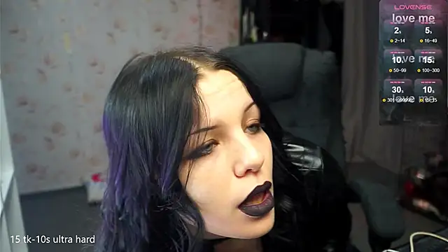 Snapshot of lera_smith chatting on April 2026 10:49:02 PM lera smith online show from April 2026 10:49:02 PM