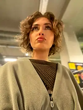 KellyKeler online show from November 2025 01:04:02 PM