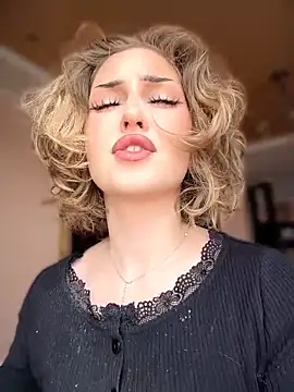 KellyKeler online show from April 2026 11:17:01 AM