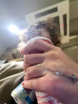 KellyKeler online show from November 2025 11:54:01 AM