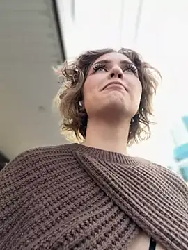 KellyKeler online show from November 2025 12:31:02 PM