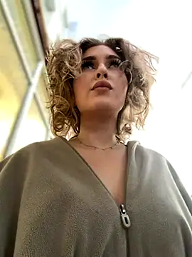 KellyKeler online show from October 2025 01:09:01 PM