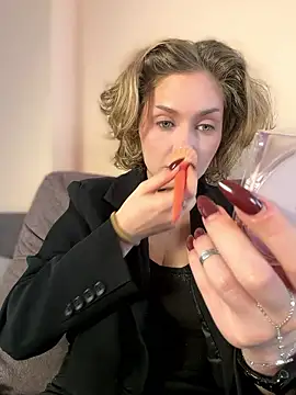 KellyKeler online show from January 2026 10:11:01 AM