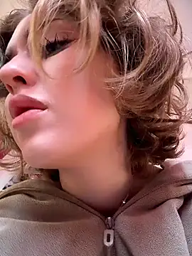 KellyKeler online show from April 2026 11:05:01 AM