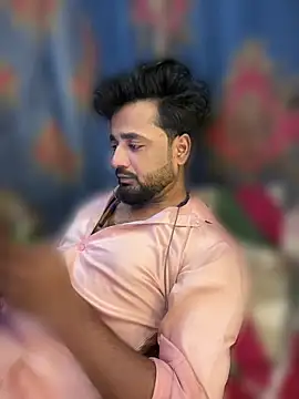 Munny6677 online show from April 2026 06:49:02 PM