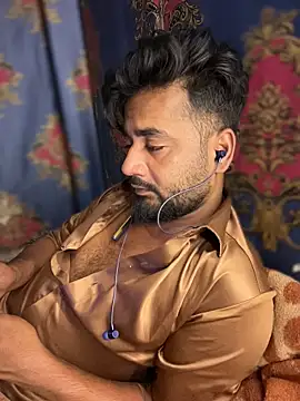 Munny6677 online show from March 2026 07:31:02 PM