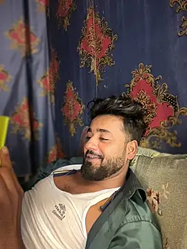 Munny6677 online show from March 2026 08:46:02 PM