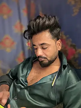 Munny6677 online show from March 2026 08:15:01 PM